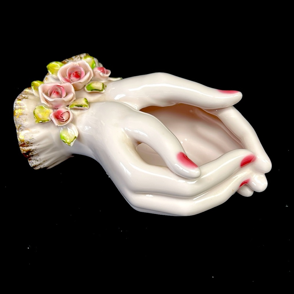 Vintage 50”s  LEFTON  porcelain l” ladies cupped candy “ trinket dish